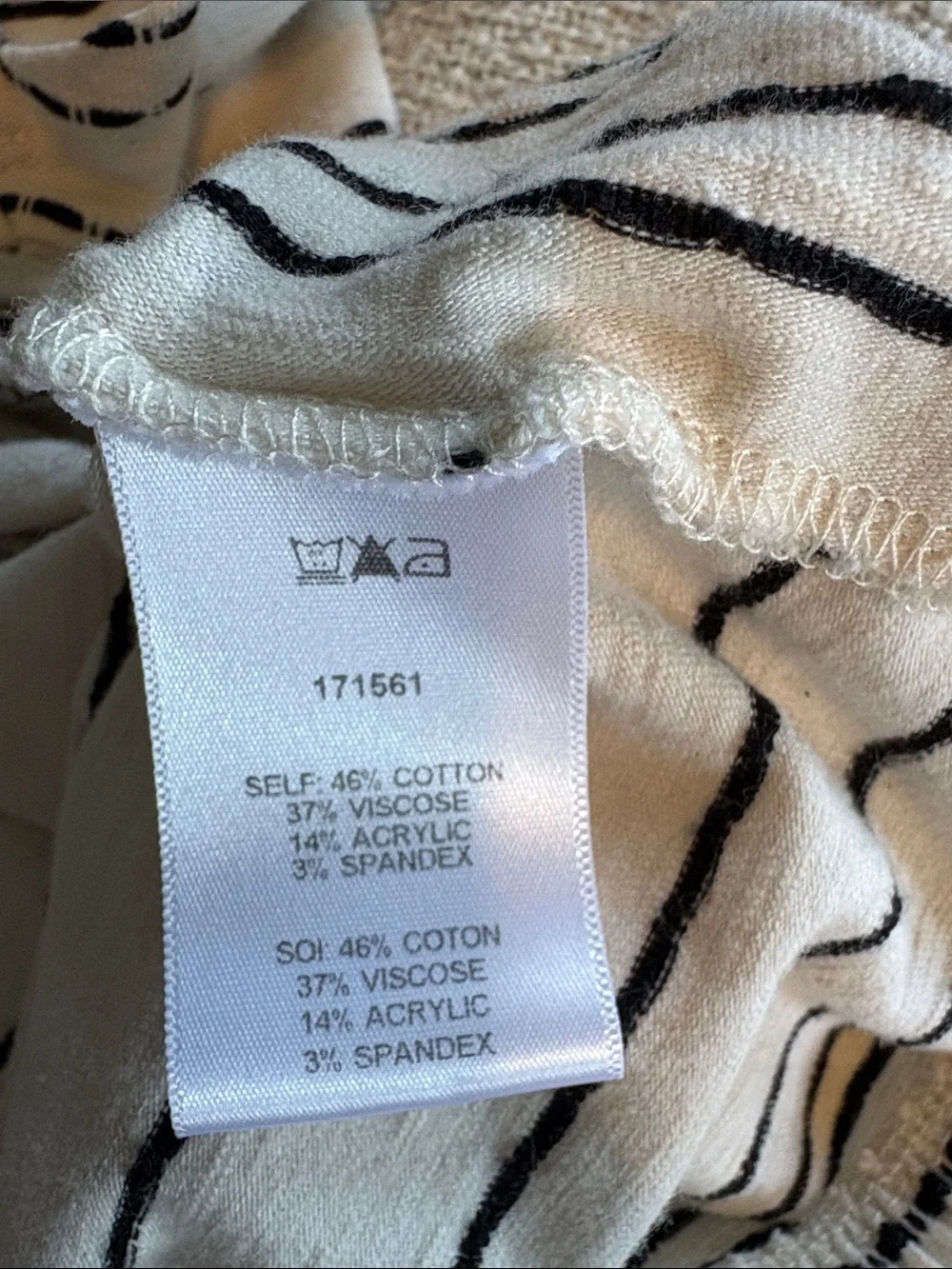 Dolan Left Coast Collection White Black Dotted Stripe Tee Shirt Womens Medium